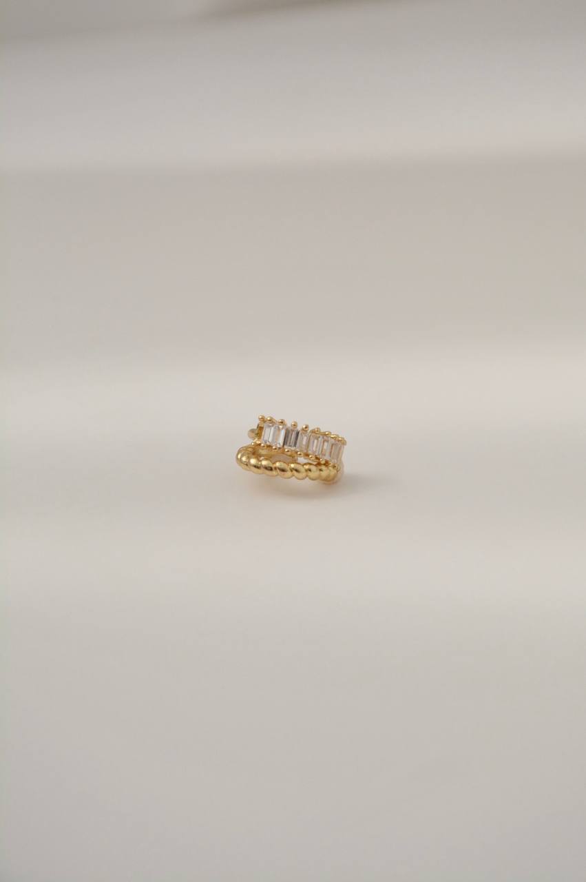 EARCUFF DOBLEPIEDRAS BLANCAS Y TRENZA