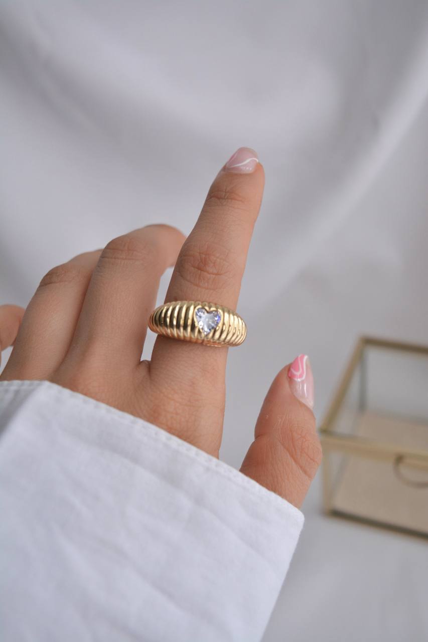 ANILLO GRUESO Y CORAZÓN*