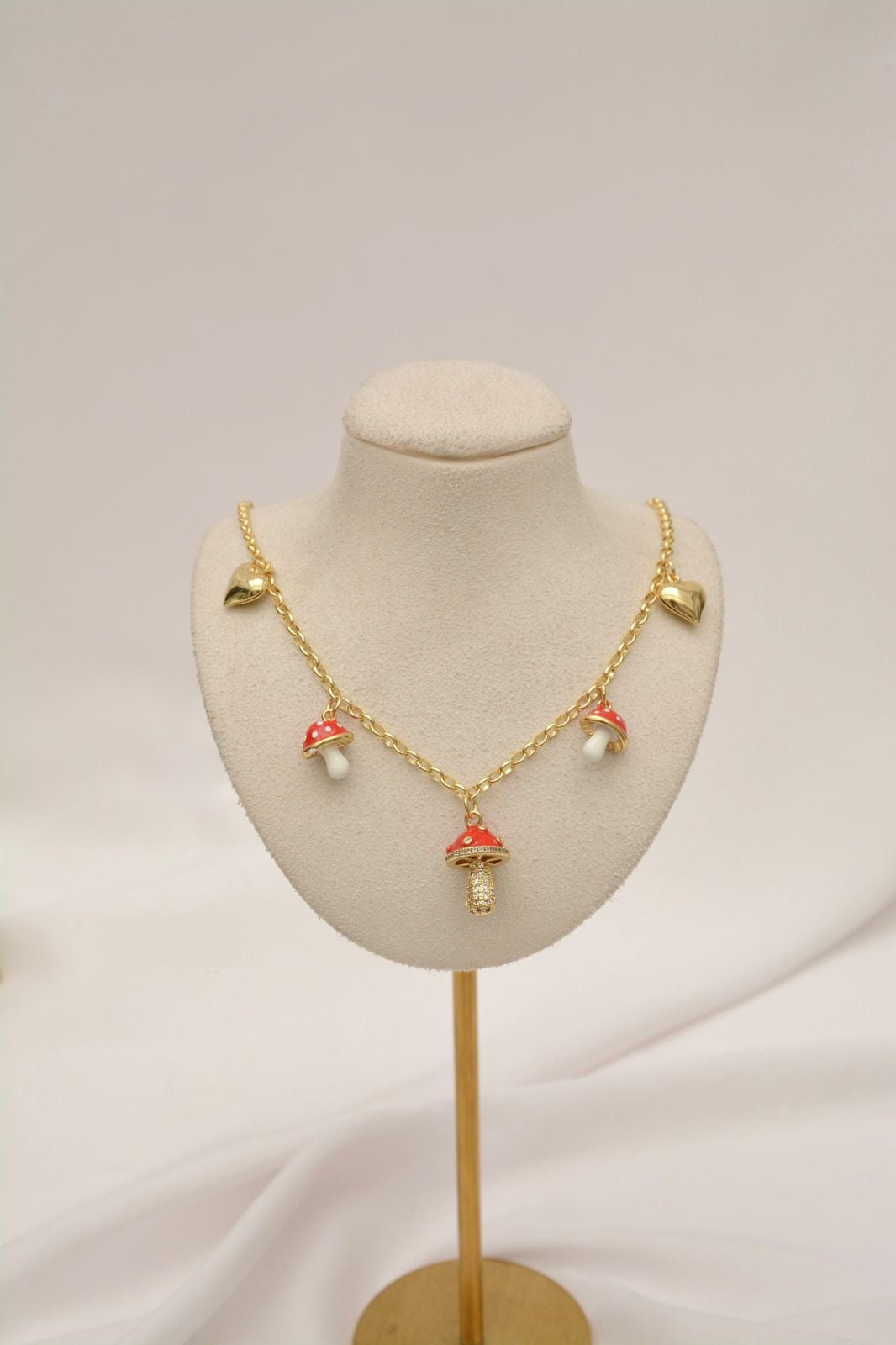 CADENA HONGOS Y CORAZONES
