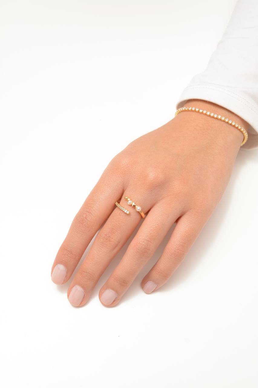 ANILLO ABIERTO CIRCONES Y PERLAS CON CORAZÓN