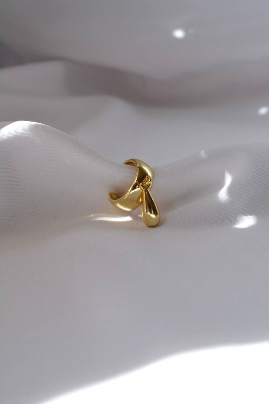 EARCUFF CON GOTA COLGANTE