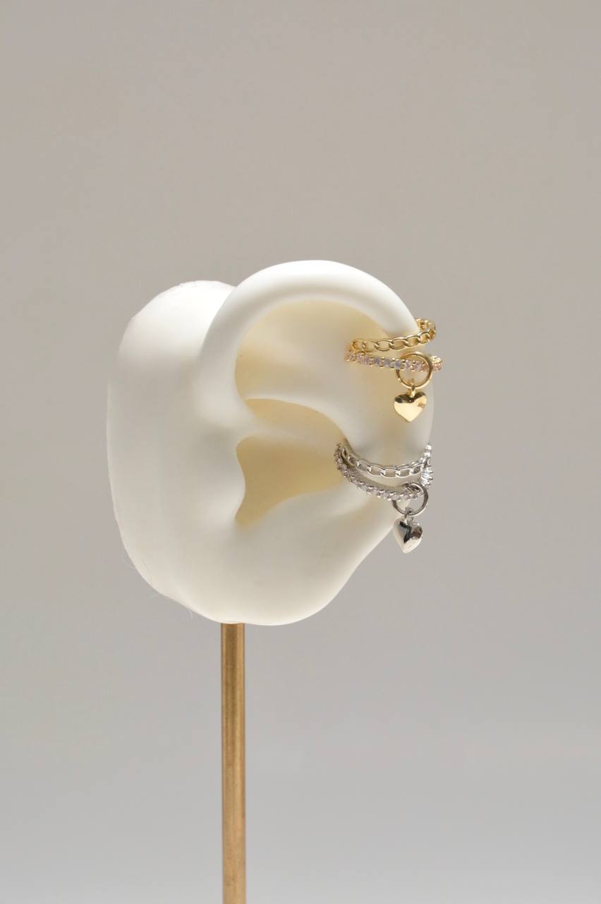 EARCUFF BRILLO Y CORAZÓN