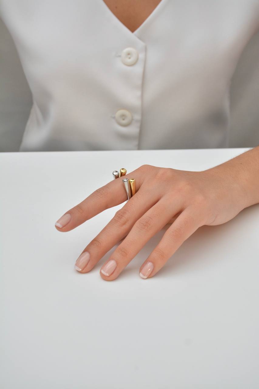 ANILLO ABIERTO AL FRENTE PLT Y DOR