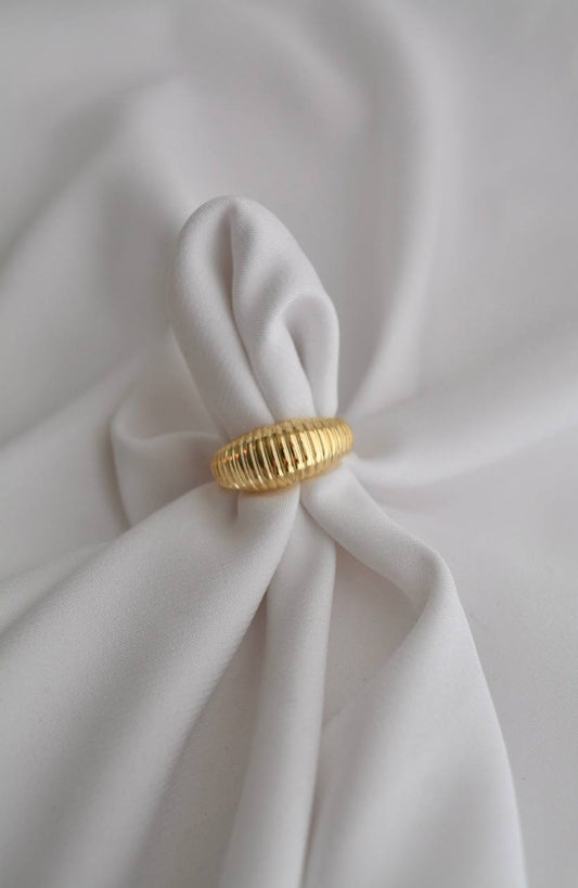 ANILLO BASICO LINEAS ANCHO DOR