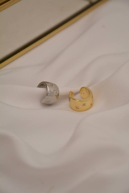 EARCUFF ANCHO CON ESTRELLAS