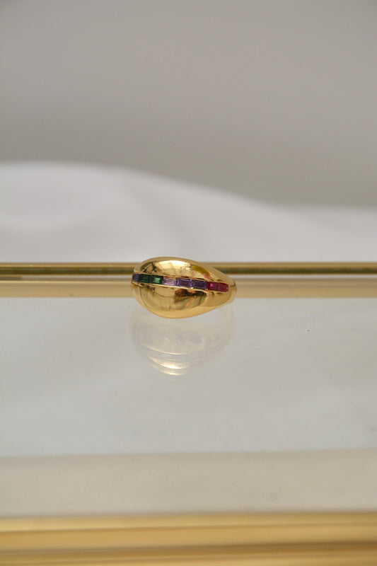 ANILLO GRUESO DORADO PIEDRAS COLORES*