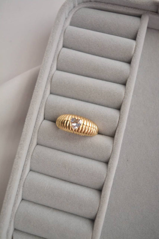 ANILLO GRUESO Y CORAZÓN*